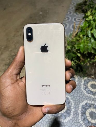 Vendo iPhone XS top.