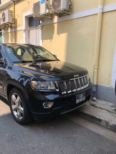 Vendo Jeep Grand Cherokee