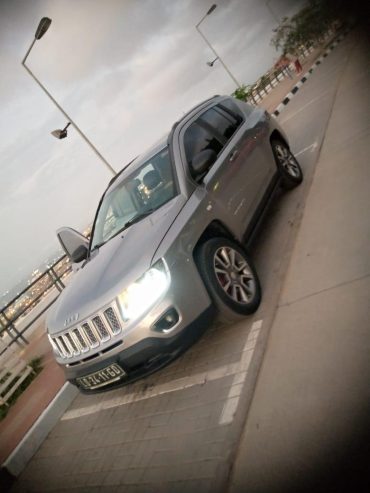 Jeep Cherokee Passat