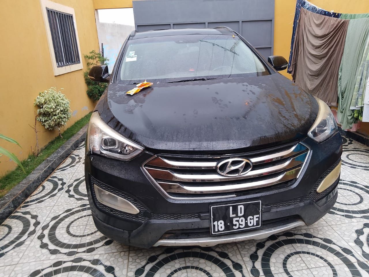 đźš— Hyundai Santa FĂ© 3.3 – AMARRO URGENTE
