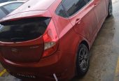 🚗 Hyundai Accent Desportivo (Duas Varetas)