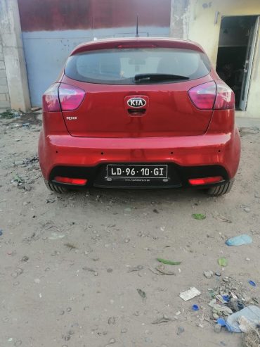 Kia Rio Desportivo 🚗