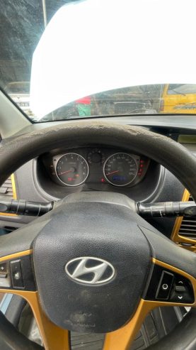 *HYUNDAI i20*