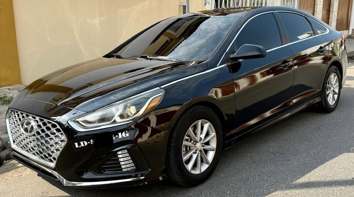 AMARRO Hyundai Sonata modelo novo