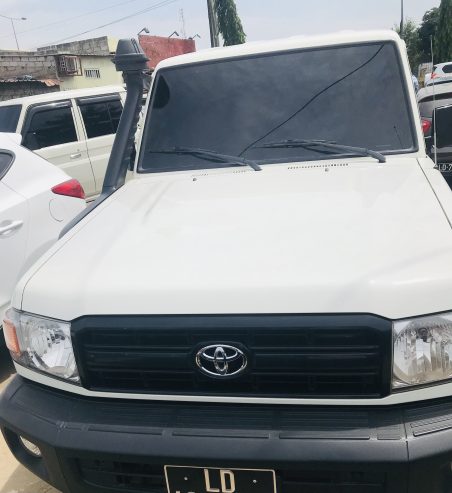 Toyota Land Cruiser Cabine Dupla(Chefe Máquina )🚘