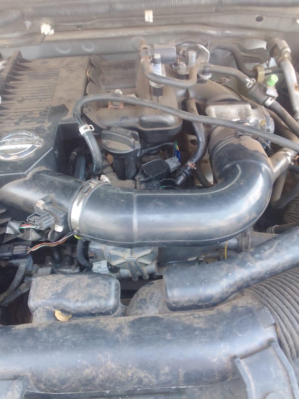 AMARRO LIMPO* *Nissan Navara*