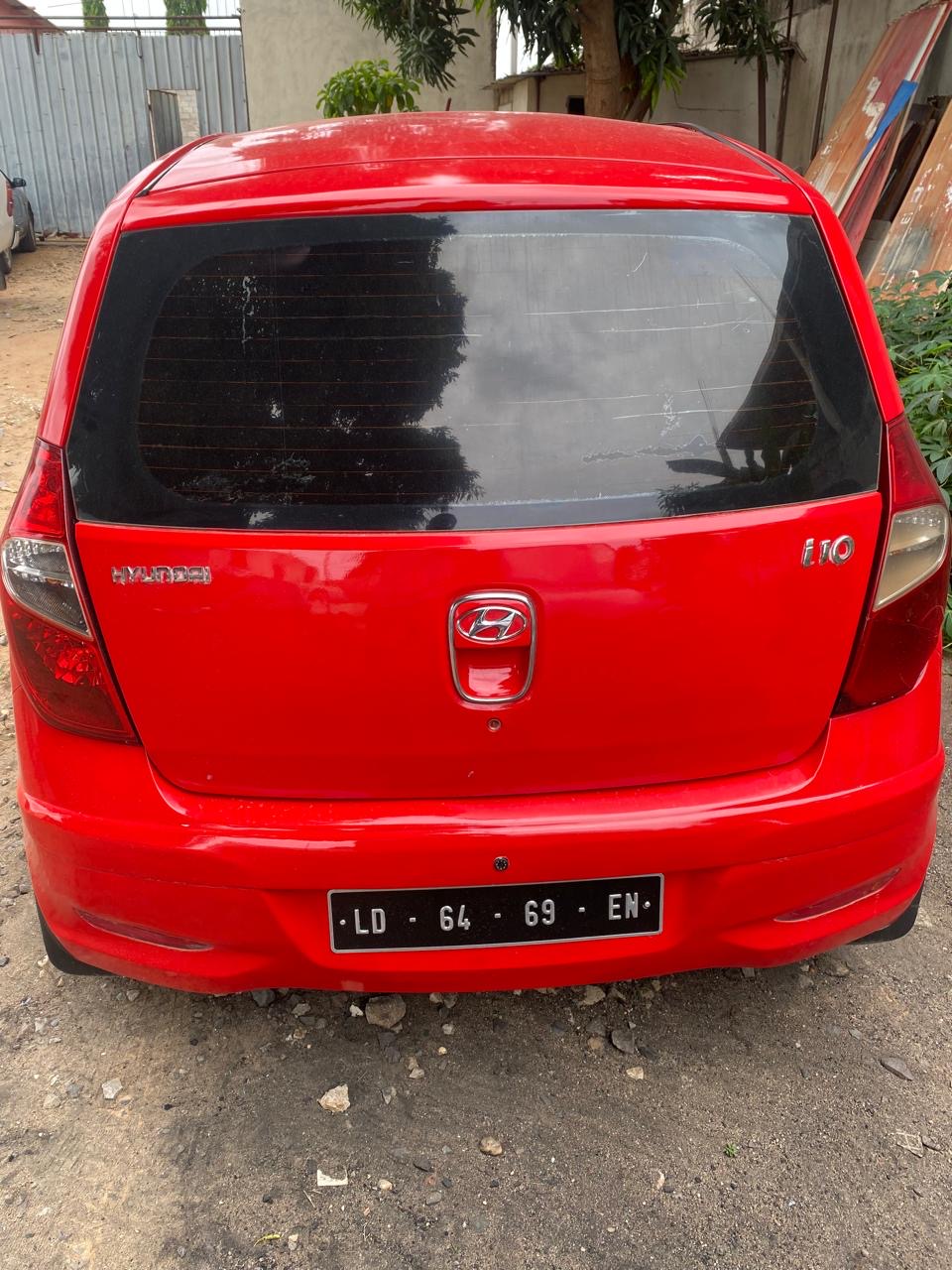 Dono baixo o preço HYUNDAI I 10