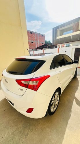 HYUNDAI I30 FULL OPTION*