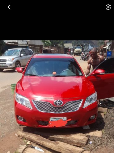 Screen Toyota Camry for sale call 07015691309 Anambra state Nnewi