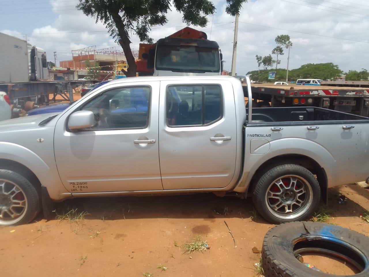 AMARRO LIMPO* *Nissan Navara*