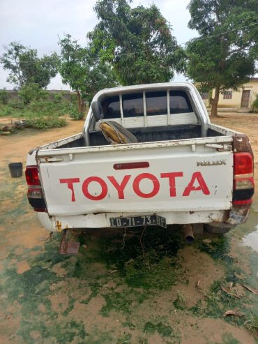 TOYOTA HILUX 5L*