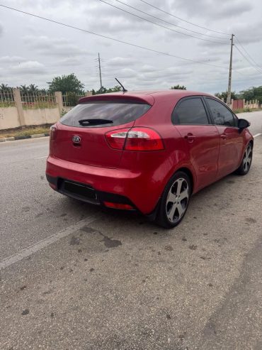 Kia Rio Desportivo