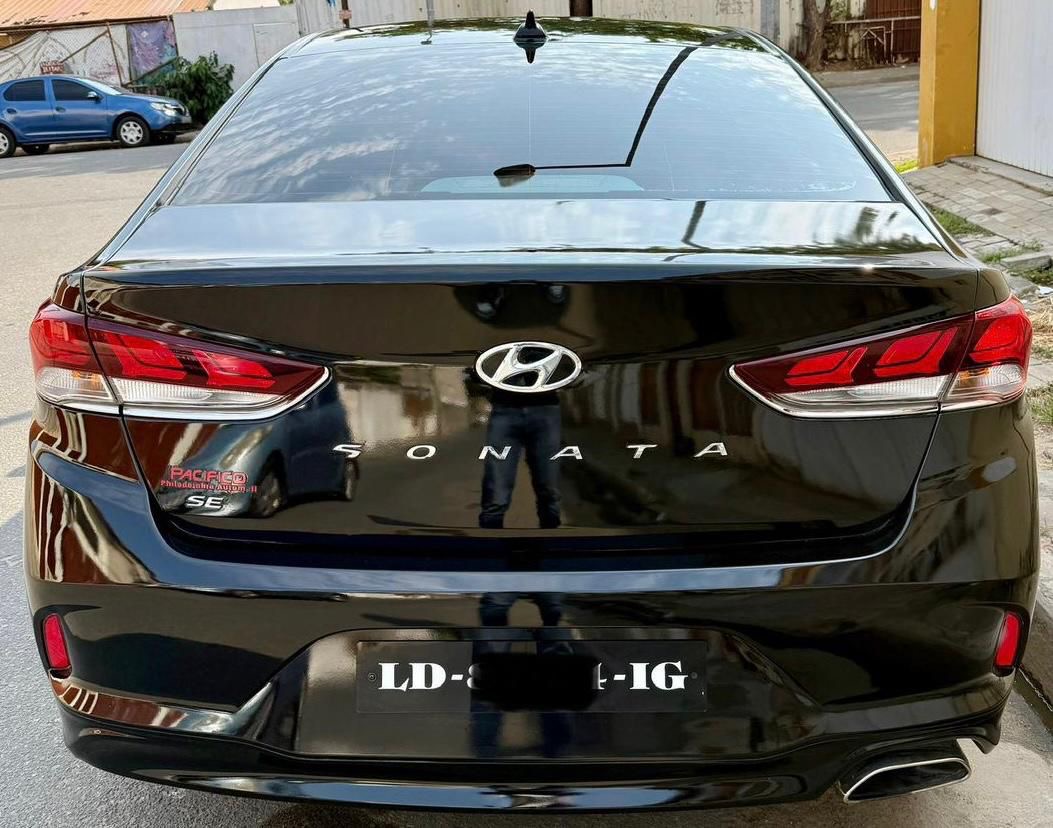 AMARRO Hyundai Sonata modelo novo