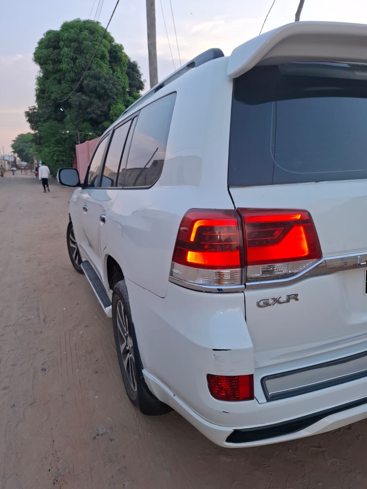Toyota Land Cruiser V6 GX,R* FULL EXTRAS – Ano- 2018