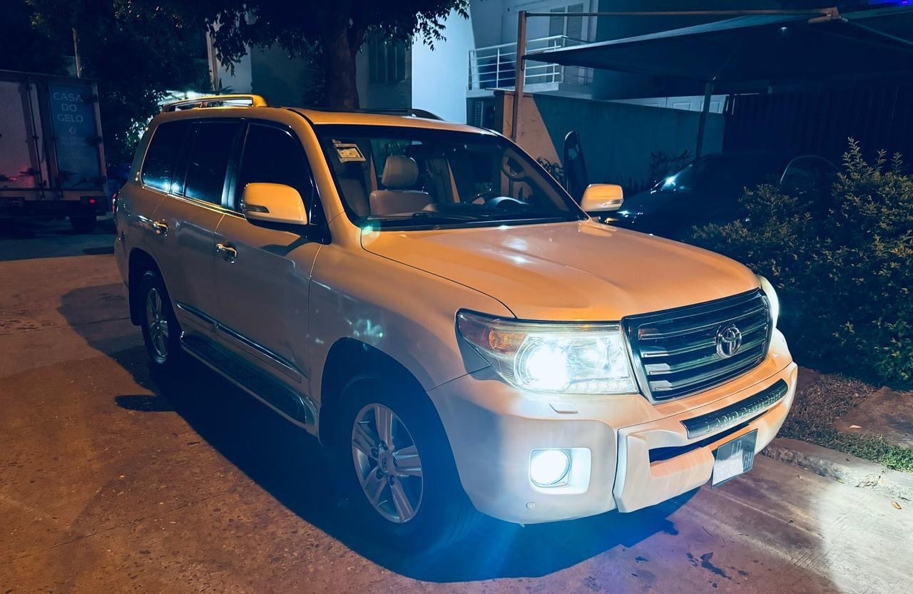 ***TOYOTA LAND CRUISER[VK]