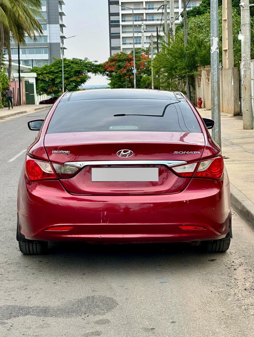 HYUNDAI SONATA
