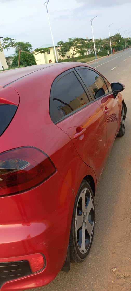 Kia Rio Desportivo Full Options