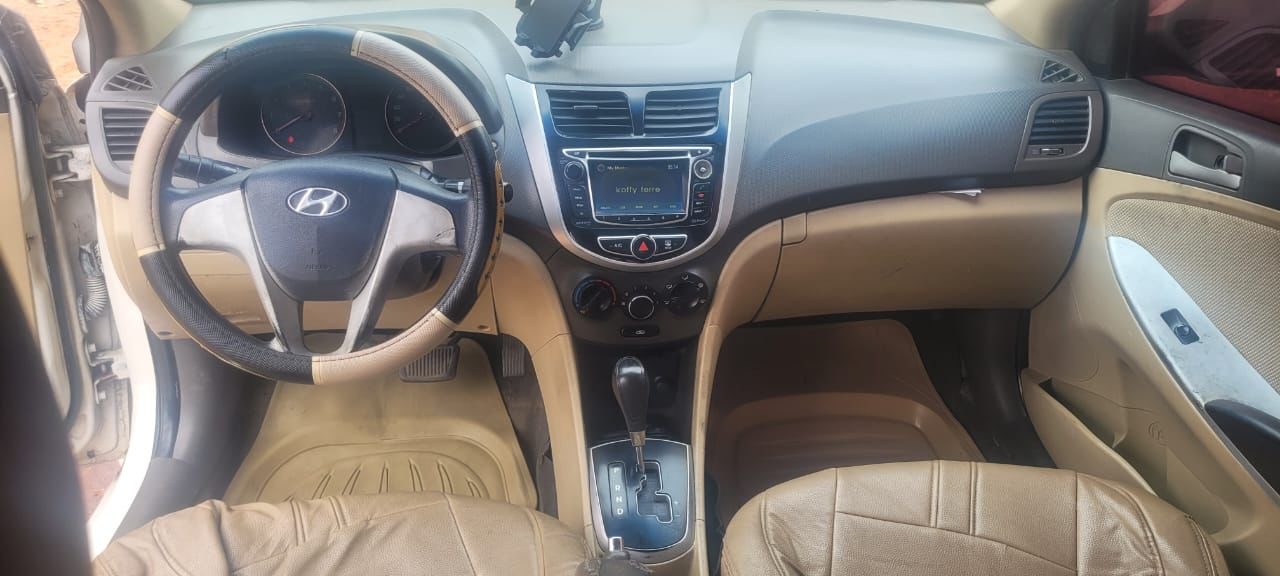Hyundai Accent 2 Varetas