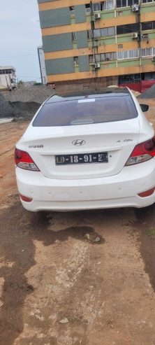 Hyundai Accent 2 Varetas