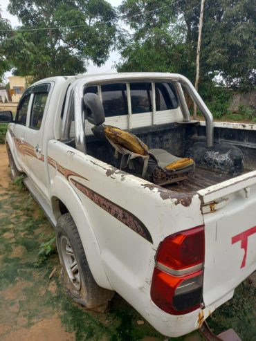 TOYOTA HILUX 5L*