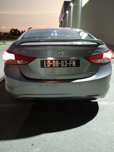 HYUNDAI ELANTRA 🚘[KM]