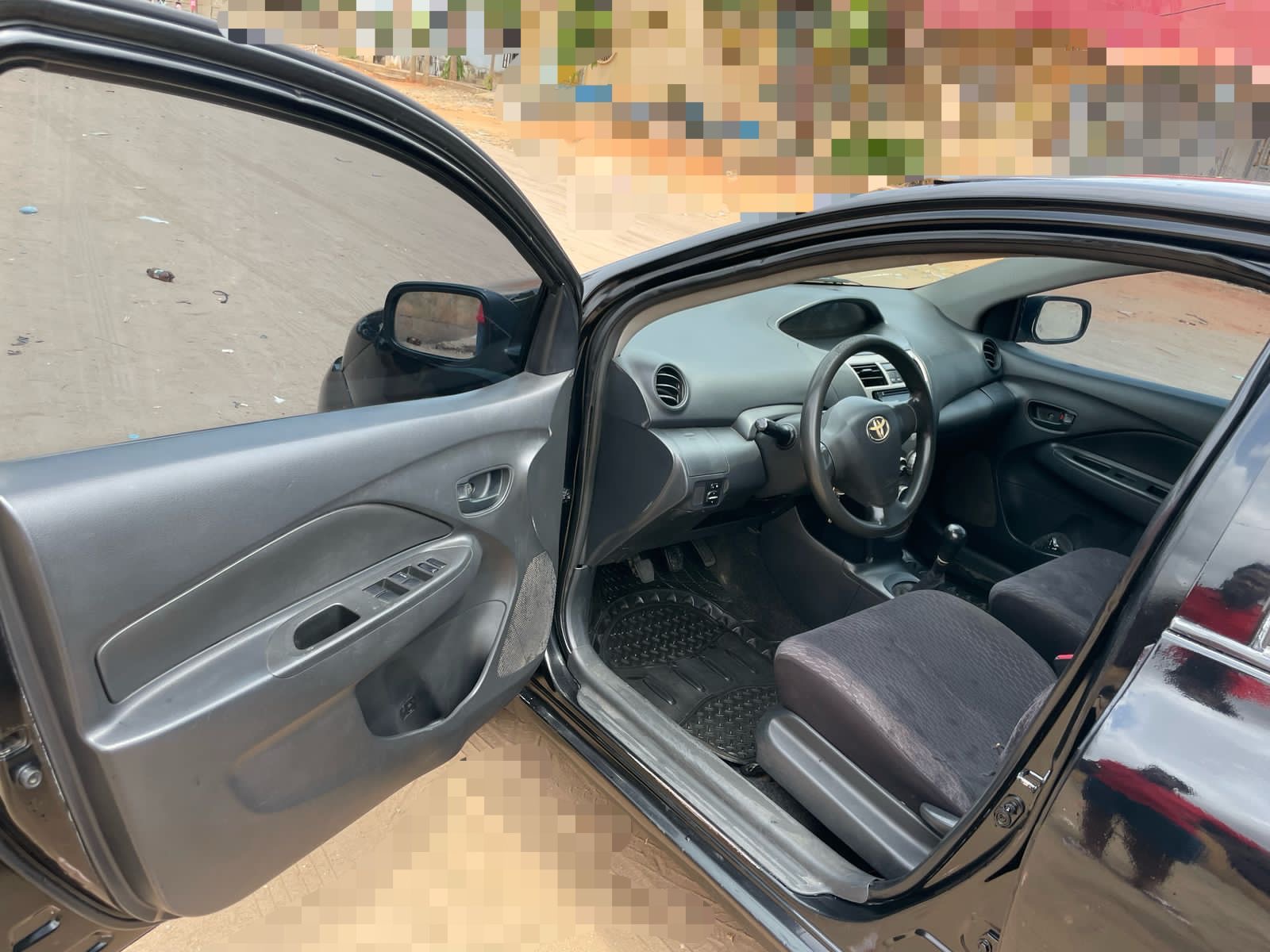 TOYOTA YARIS DE MALA