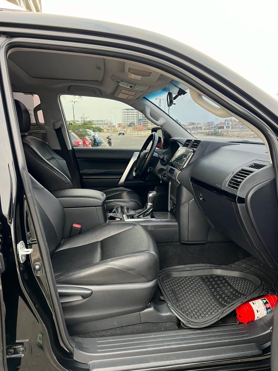 Land Cruiser Prado -70 Aniversário da Toyota