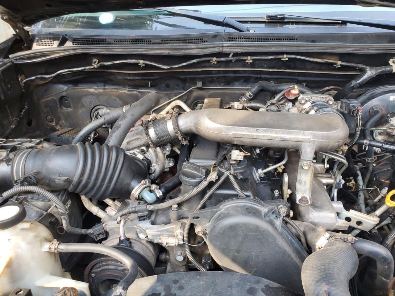 TOYOTA HILUX 2KD 🚘*[KM]