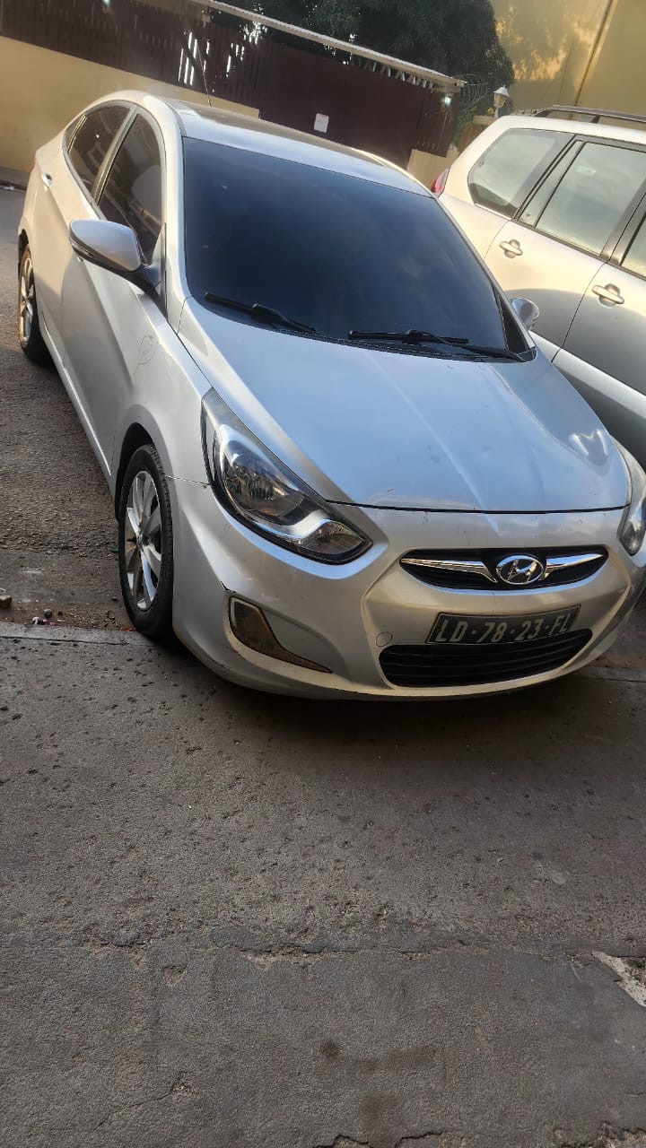 Vendo meu carro