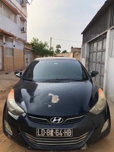 Amarro urgente* *Hyundai Elantra 🚘