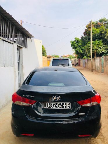 Amarro urgente* *Hyundai Elantra 🚘
