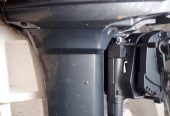 Motor de Popa Yamaha 40 HP Enduro – Potência, Resistência e Confi
