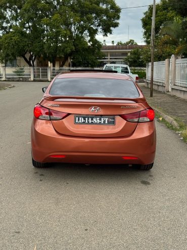 HYUNDAI ELANTRA FULL OPTION