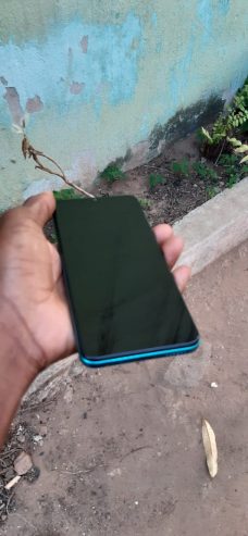 Oferta Especial: Smartphone Rápido, Versátil e Acessível