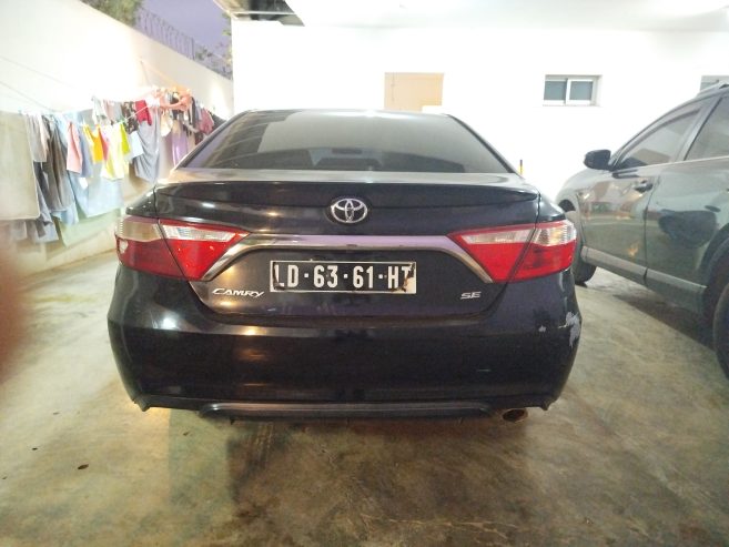 Toyota Camry SE