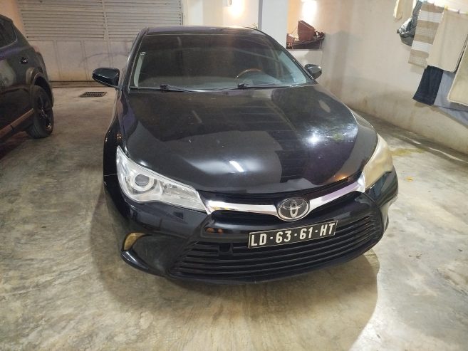 Toyota Camry SE