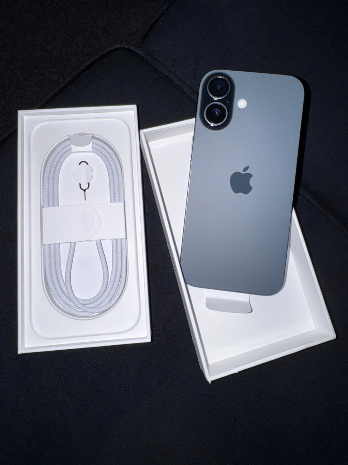 Iphone 17 normal a venda 📲