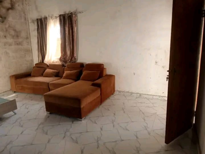 Casa a venda naipalala 3 ondjiva-Cunene