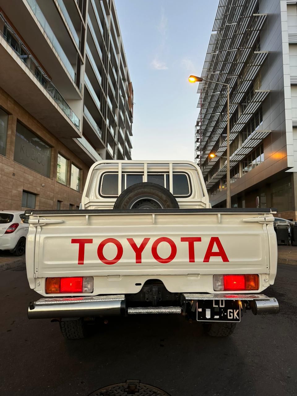 TOYOTA LAND CRUISER HZ CABINE DUPLA