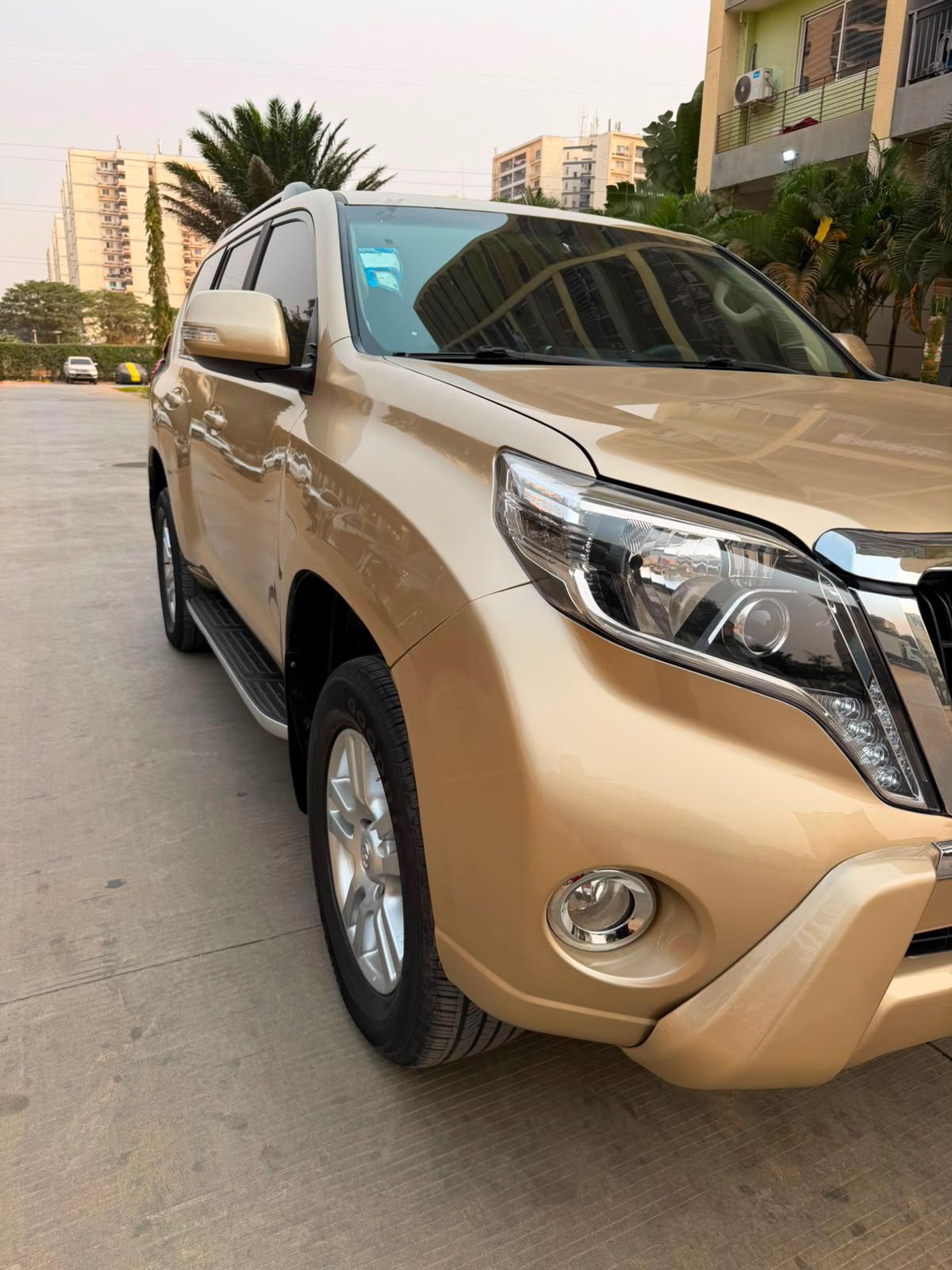 Toyota Prado VX.R
