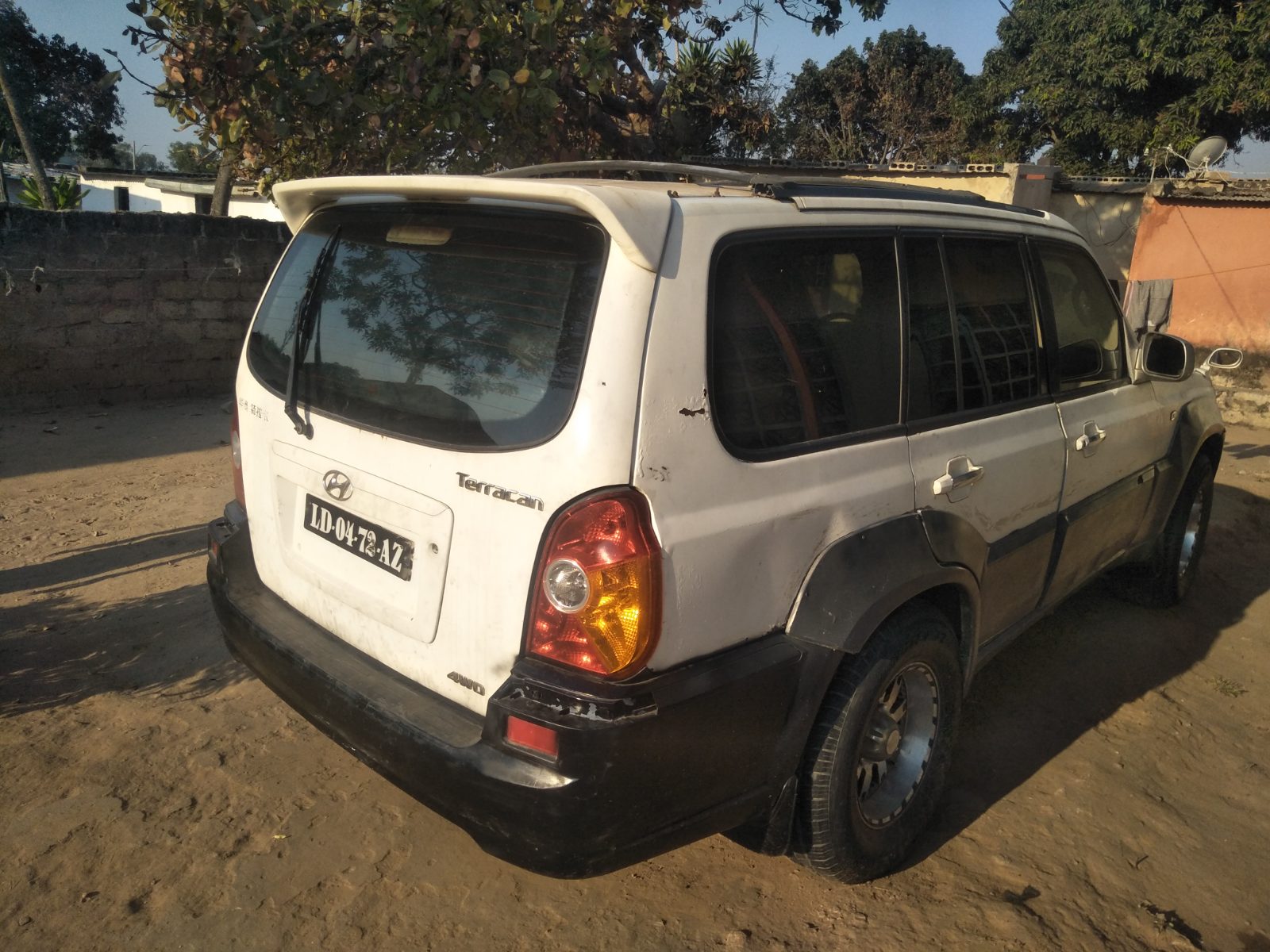Vende-se uma Viatura de Marca Hyundai Terra Can, Gasoleo